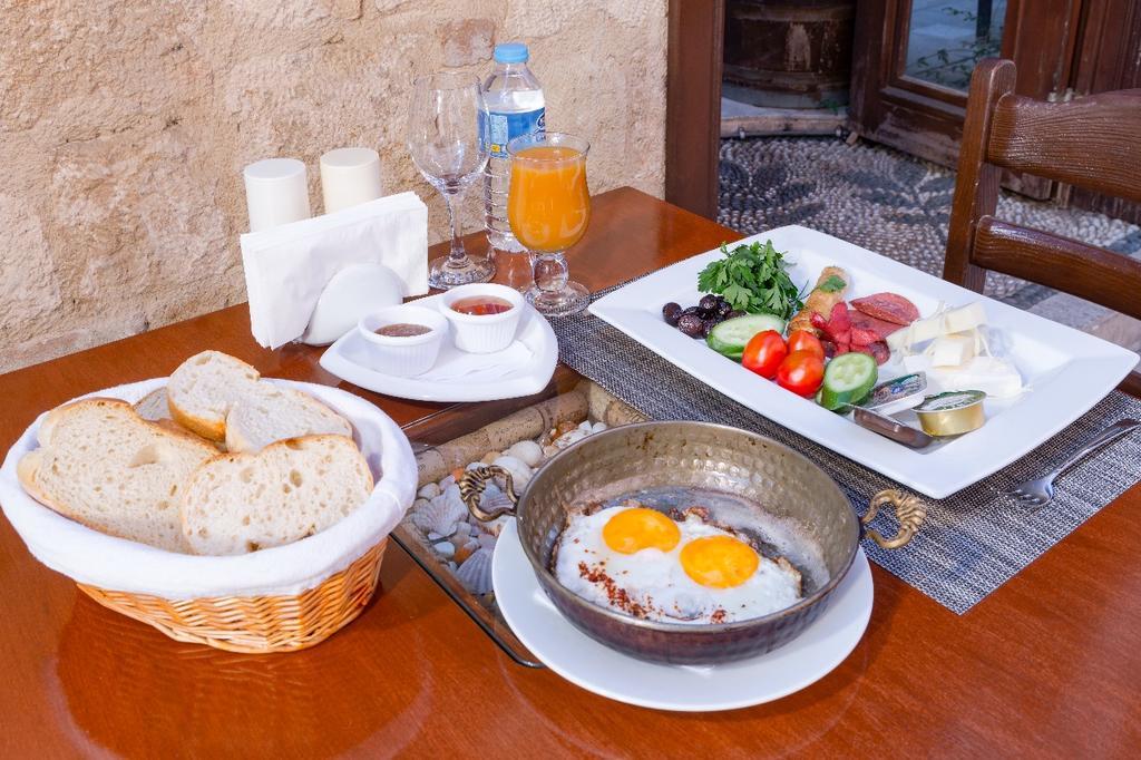 Hotel Cicerone 4*