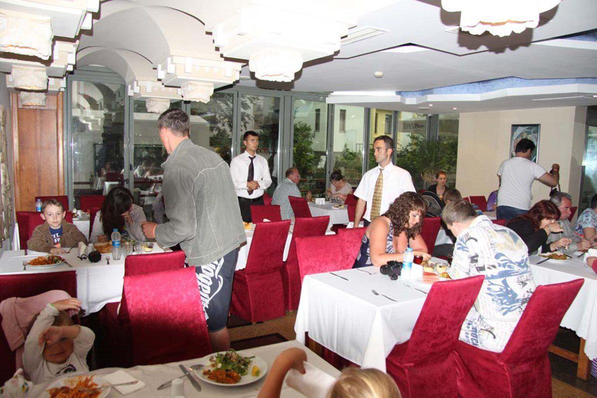Lara Park Hotel 3*