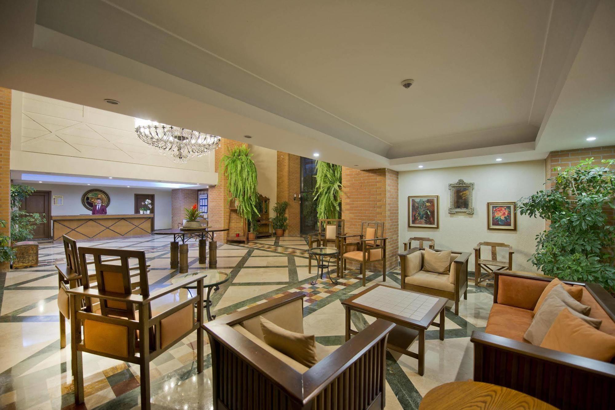 Kentia Apart Aparthotel 4*