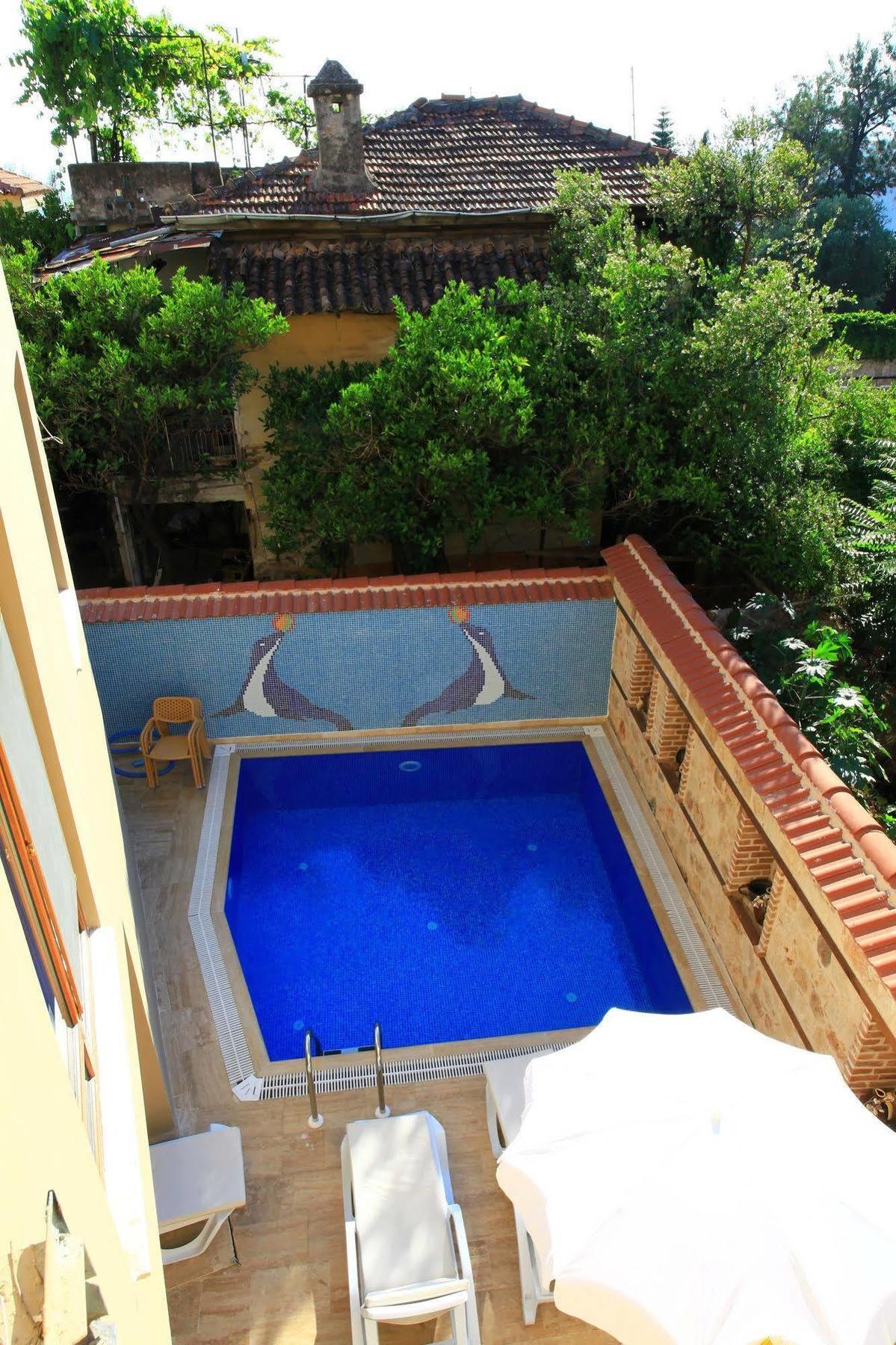 Bacchus Guest house 2*