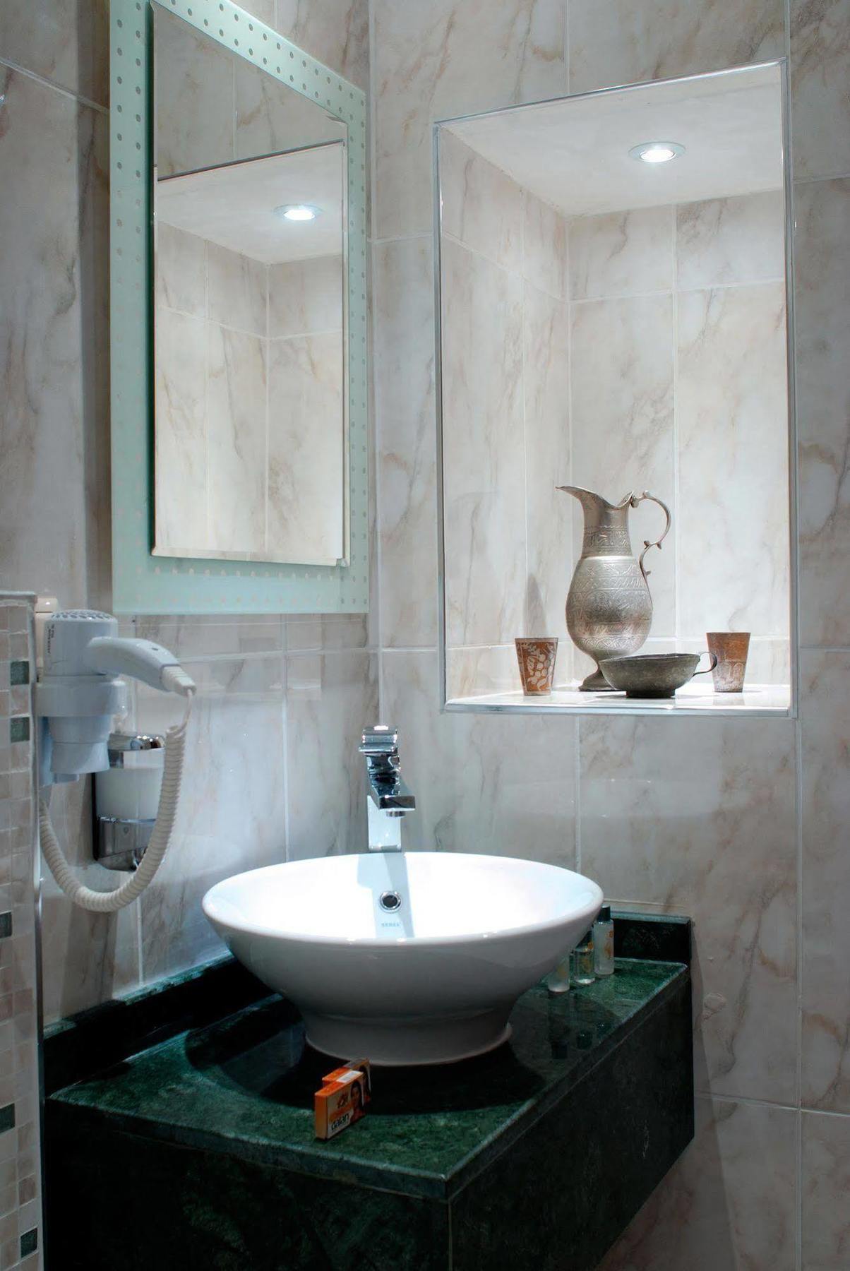 White Garden Hotel-adult Only