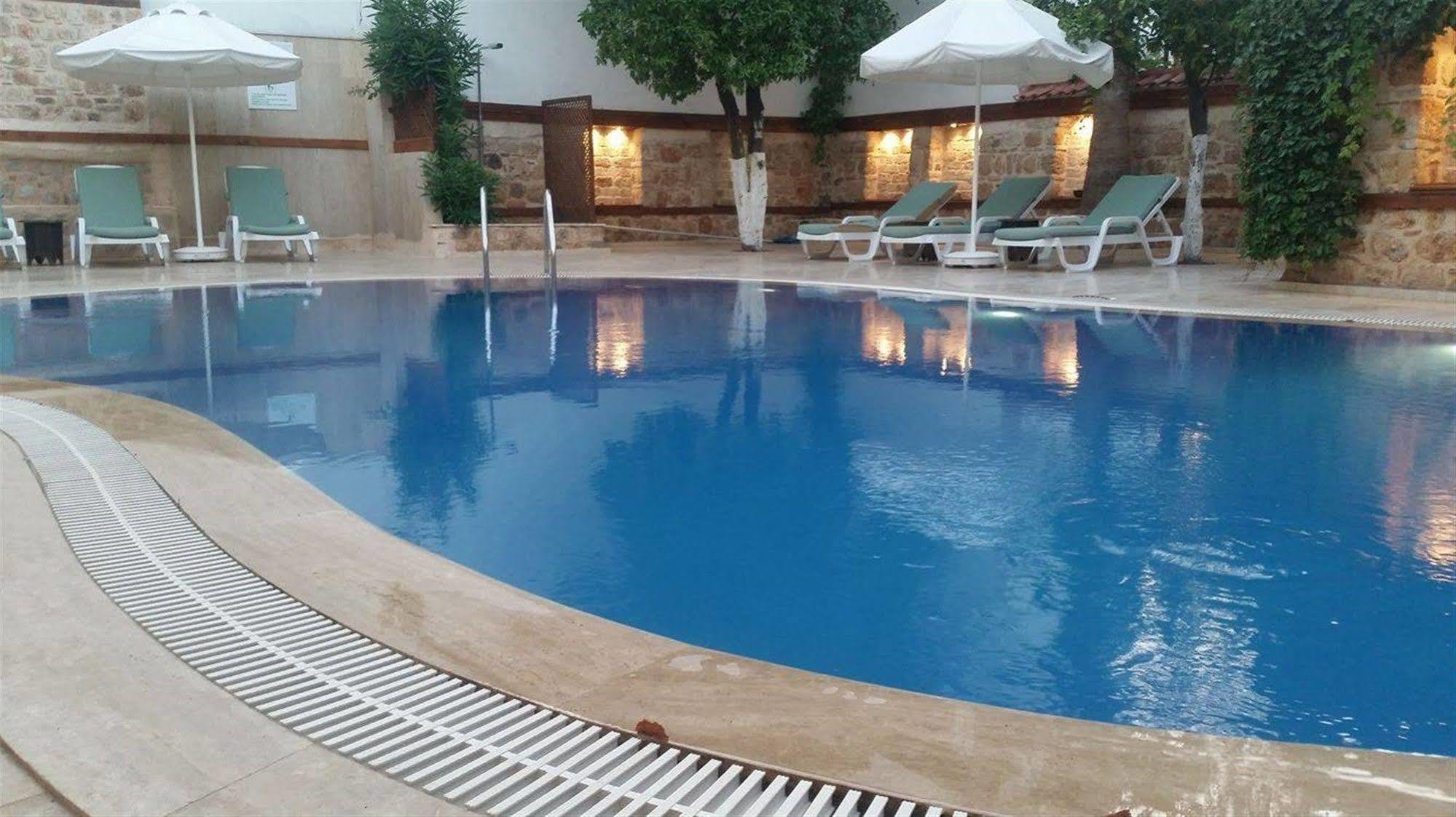 Hotel White Garden Hotel-adult Only