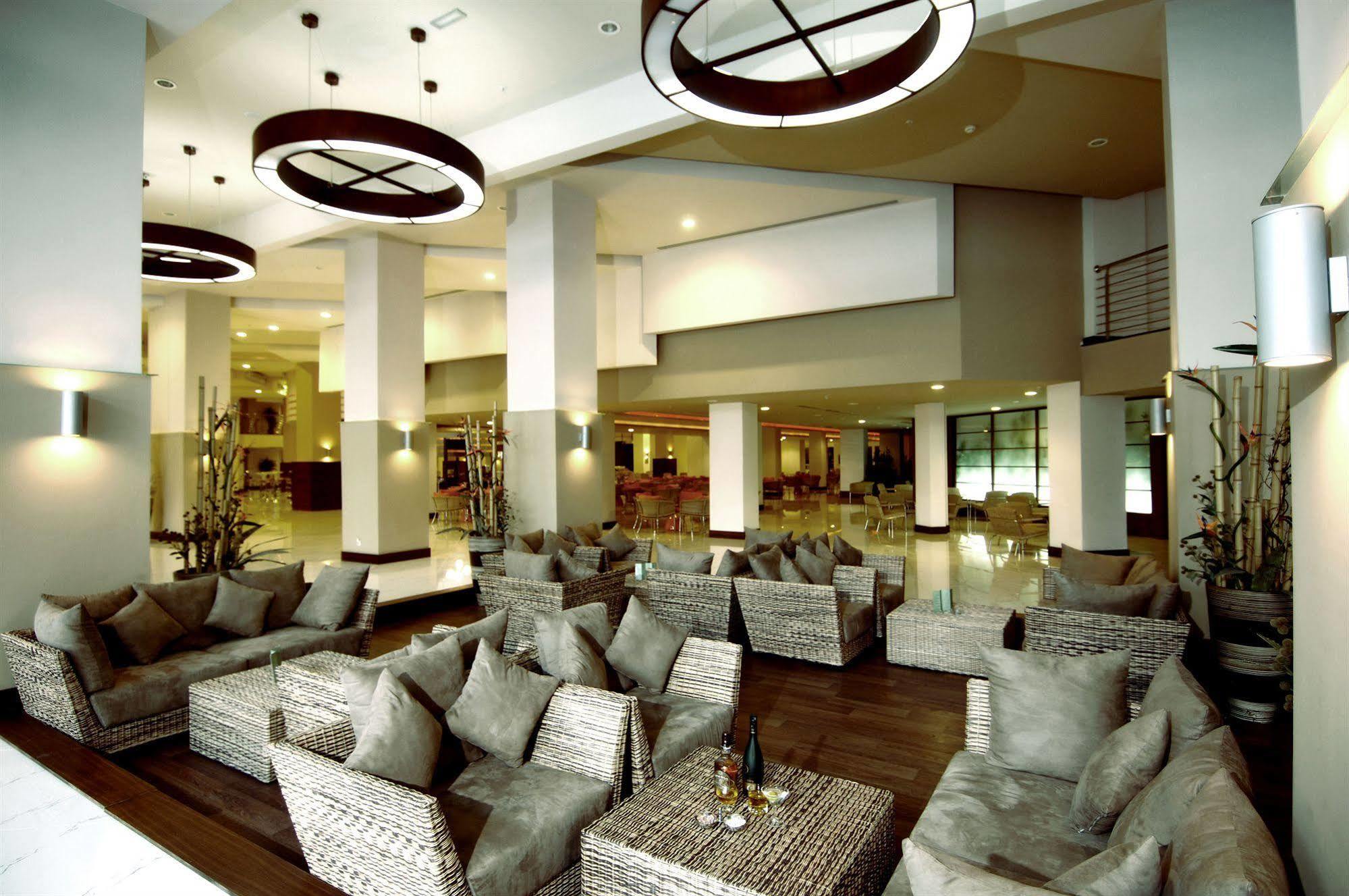 Limak Lara Deluxe & Resort
