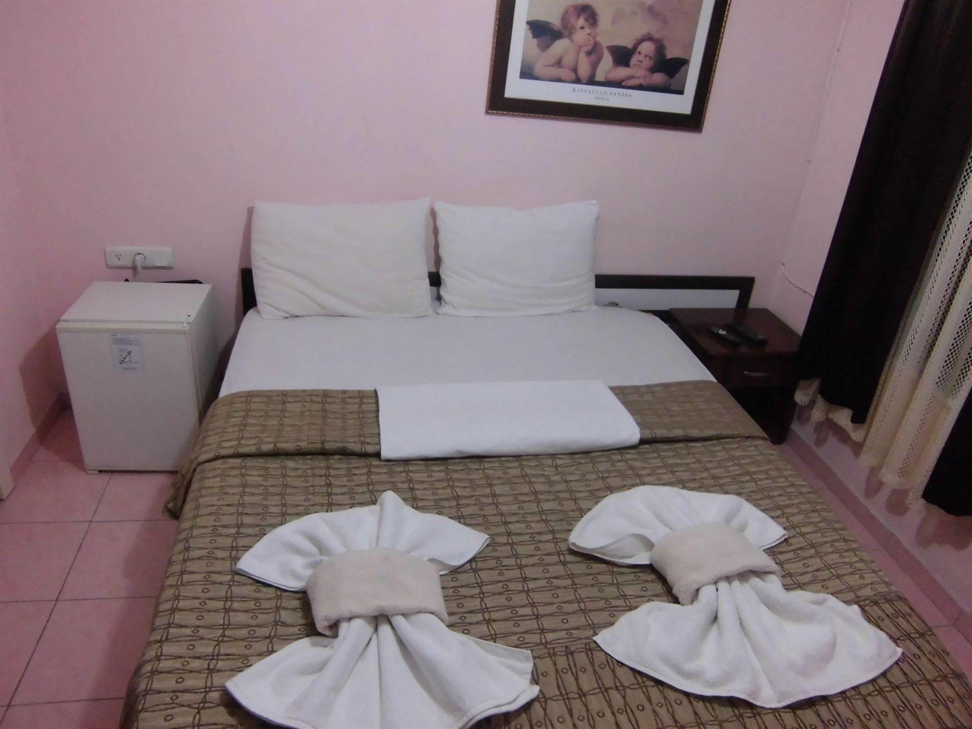 Cinar Hotel 2*