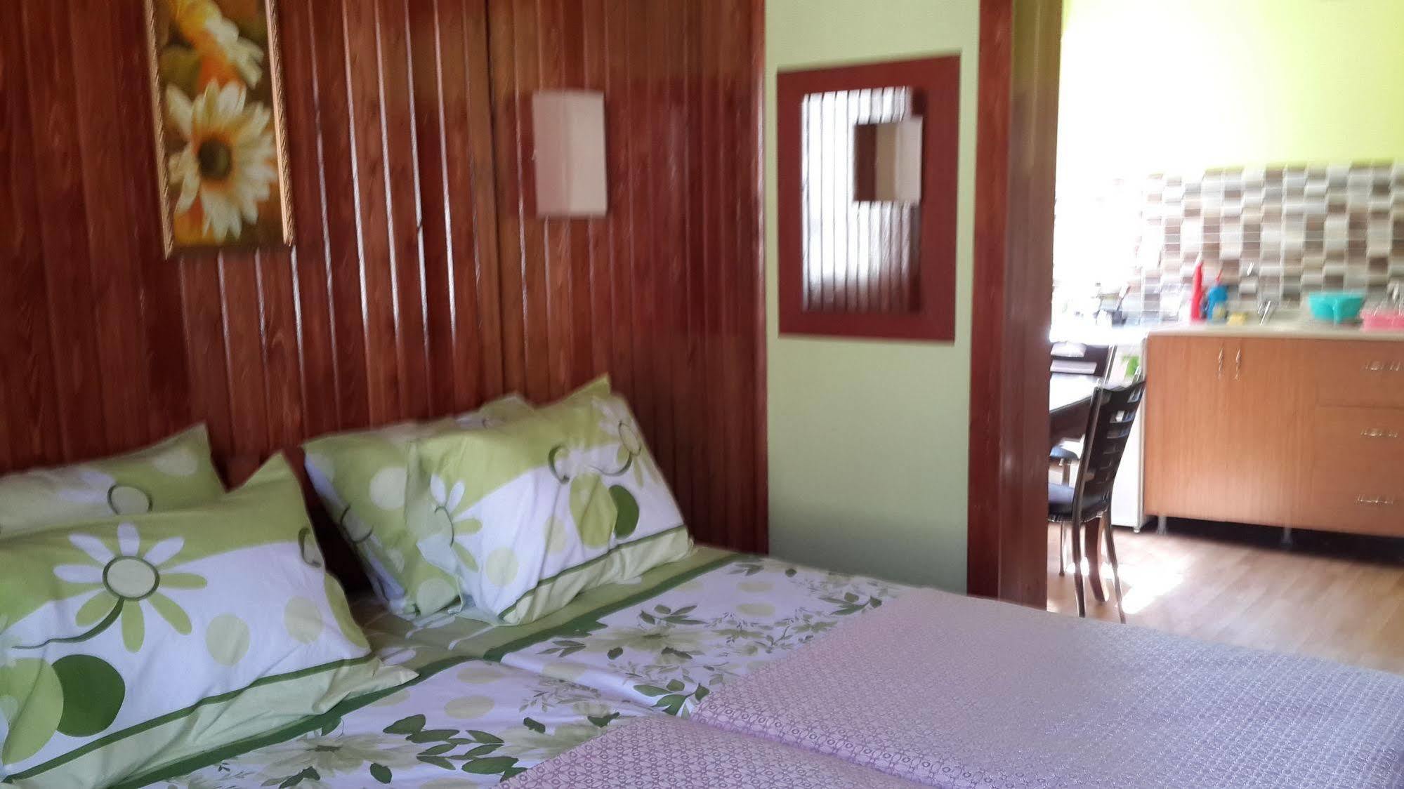 Camel Apartment 3*
