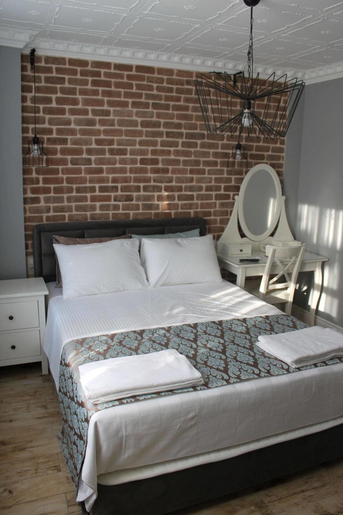 Luna Boutique Hotel