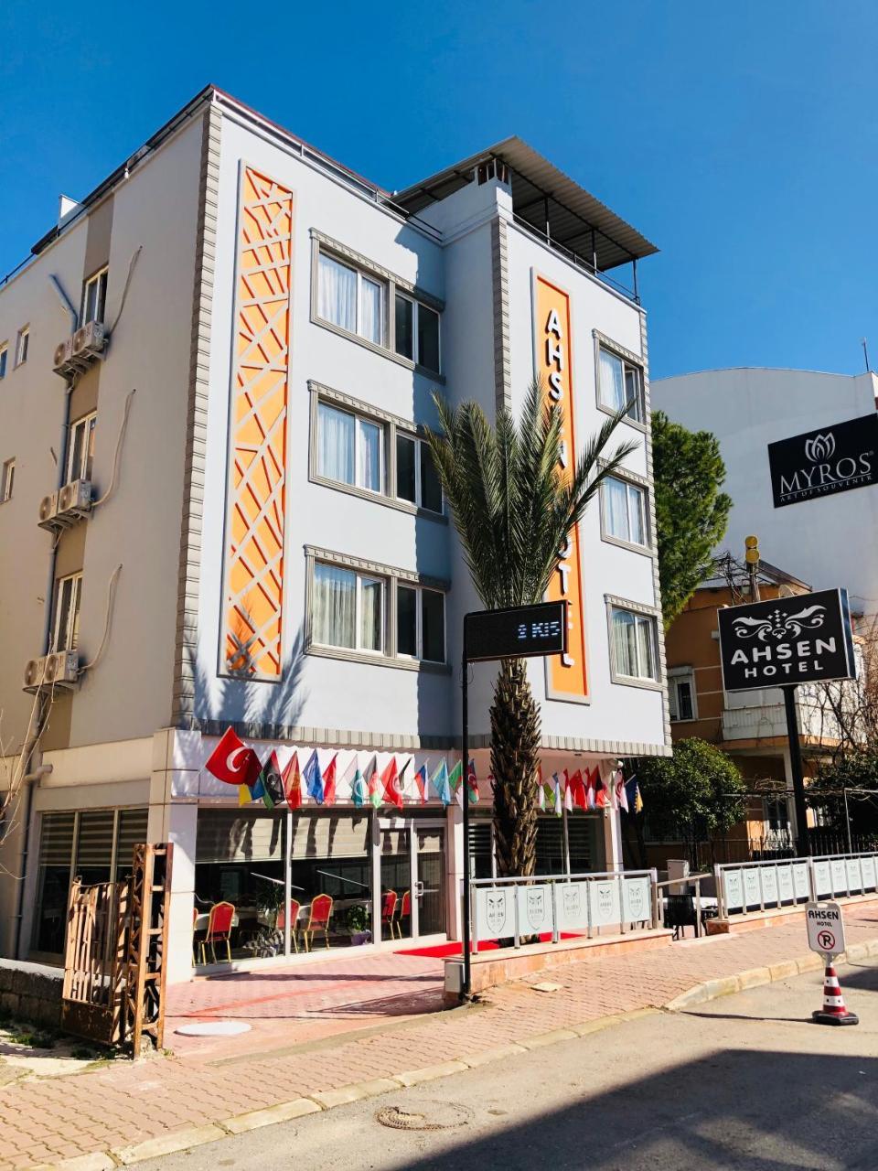 Ahsen Hotel 3*