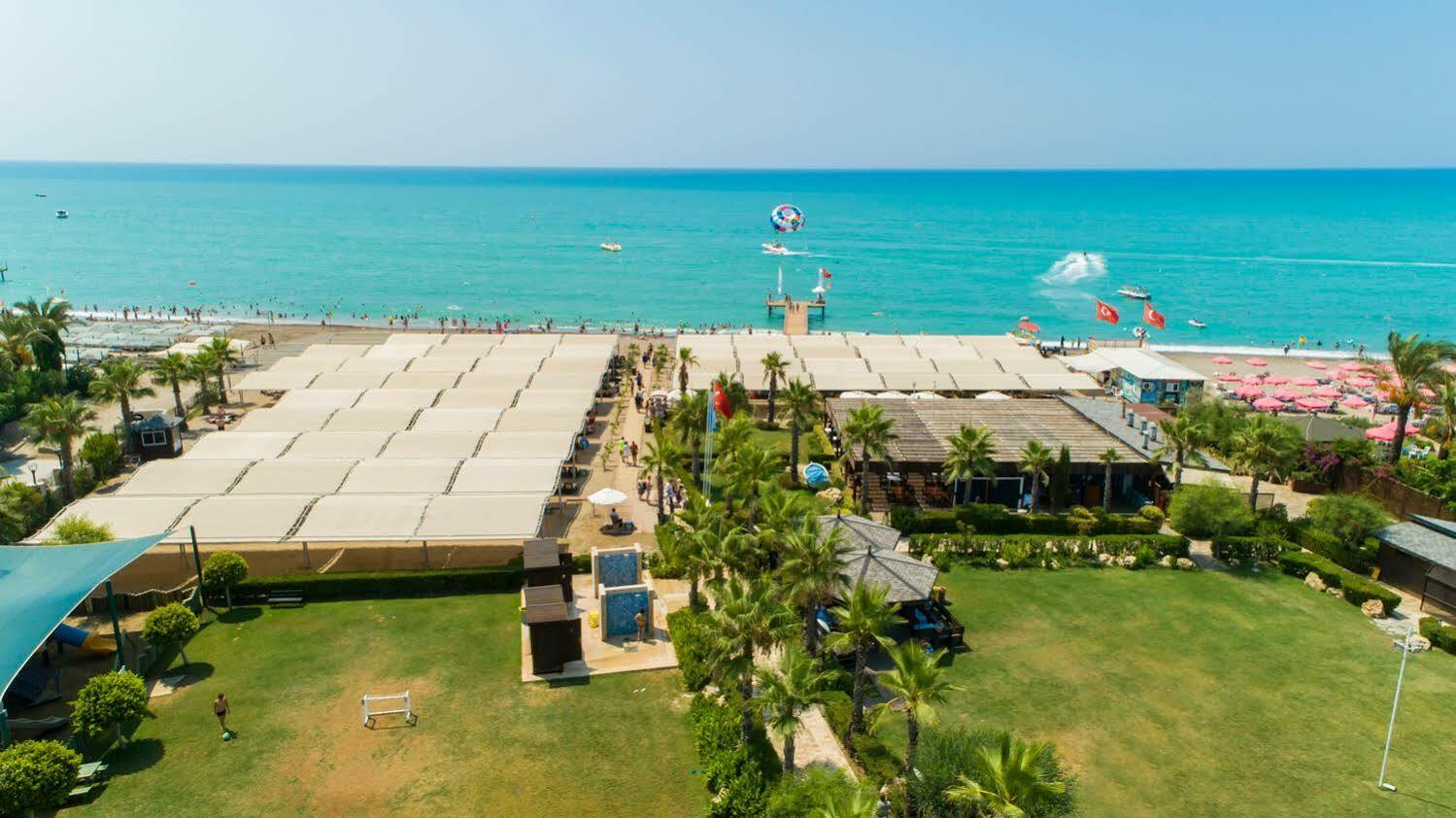 Crystal Waterworld Park 5*
