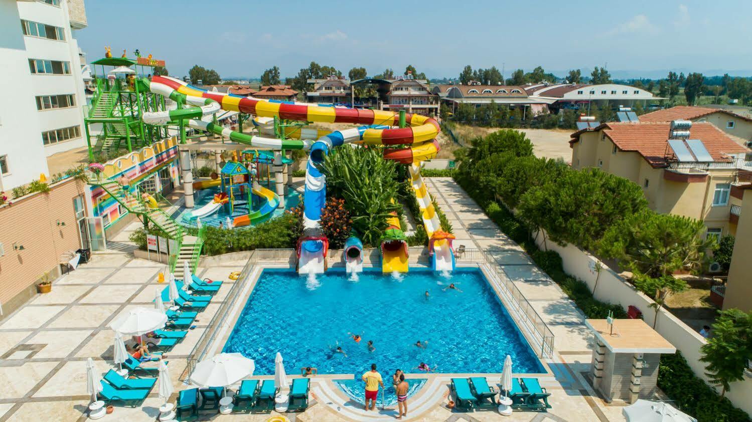 Crystal Waterworld Park
