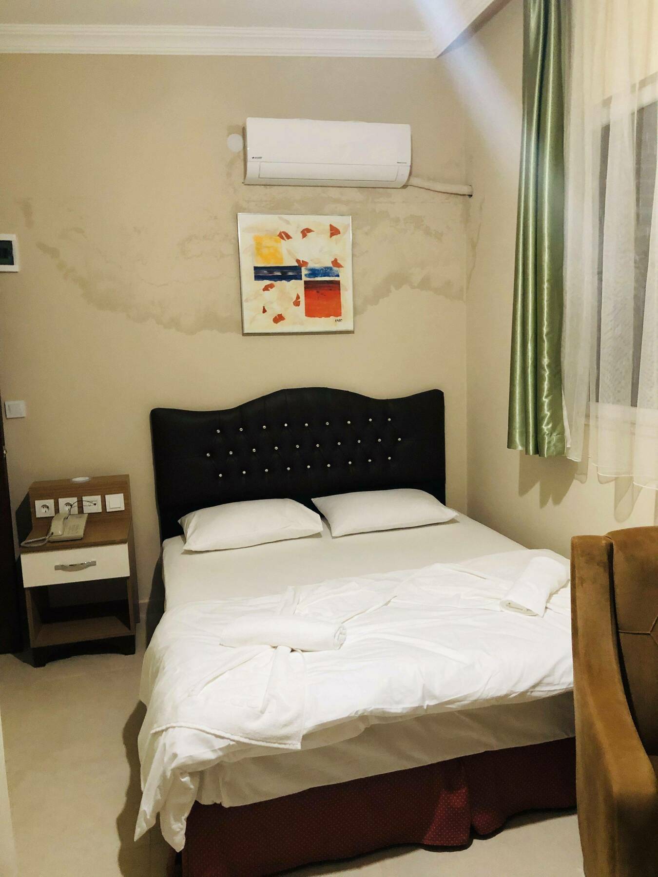 Ahsen Hotel