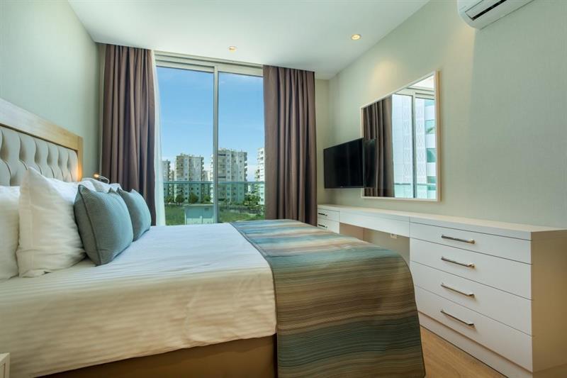 Otel Aska River 4*