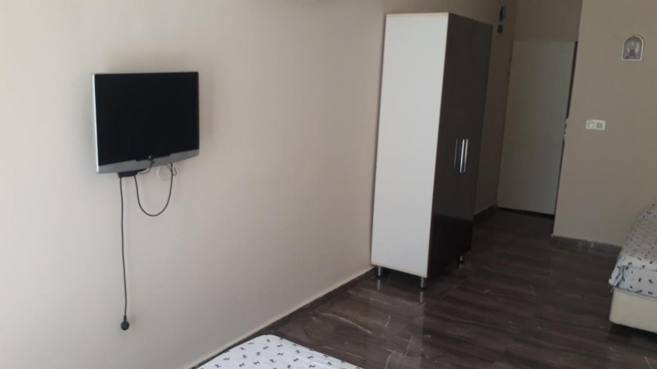 Homestay Lara Camlik