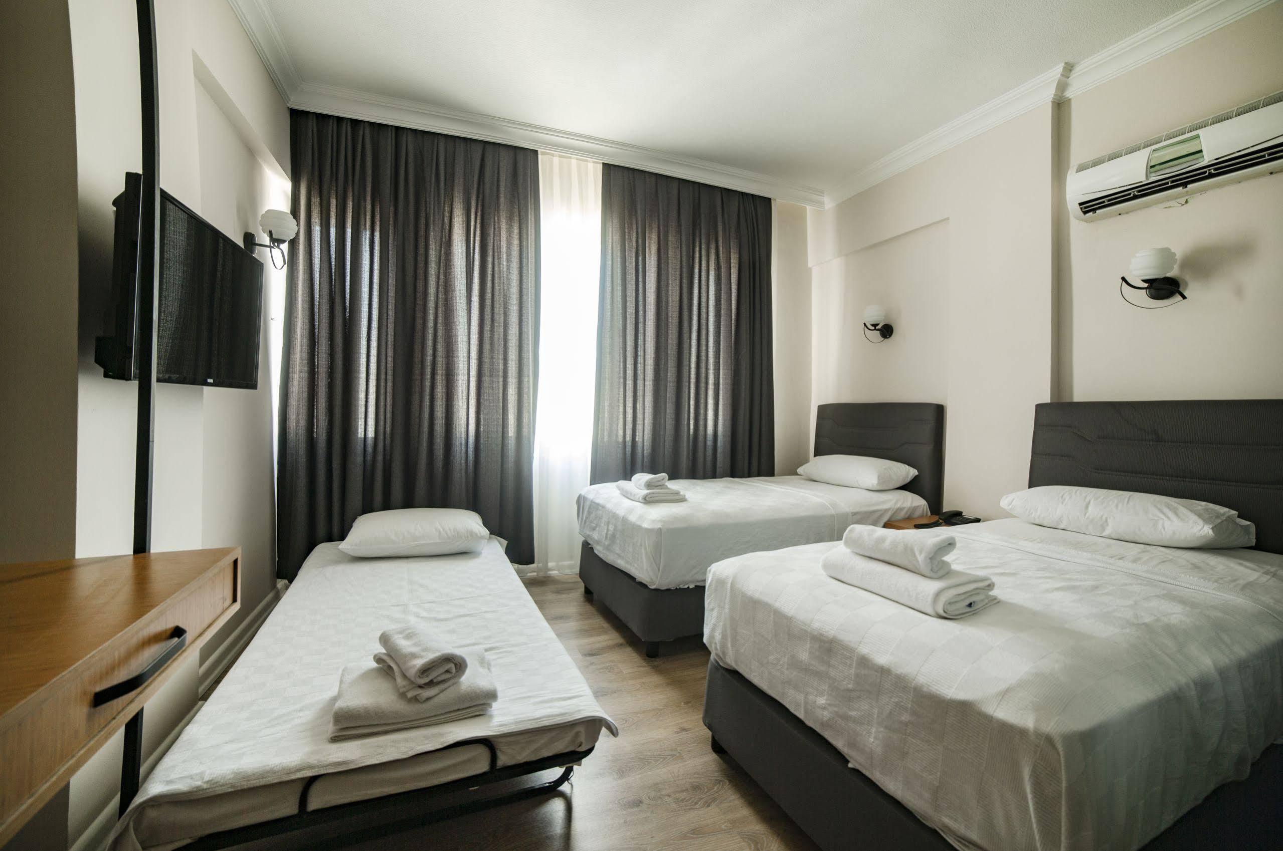 Otto Lara Hotel 3*